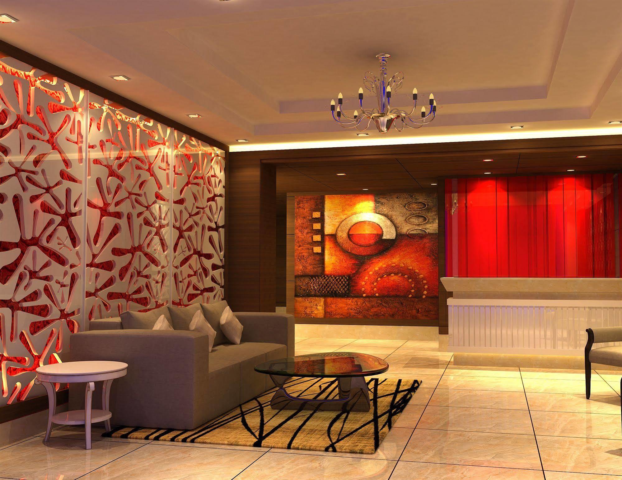 Hotel Swati Дели Экстерьер фото